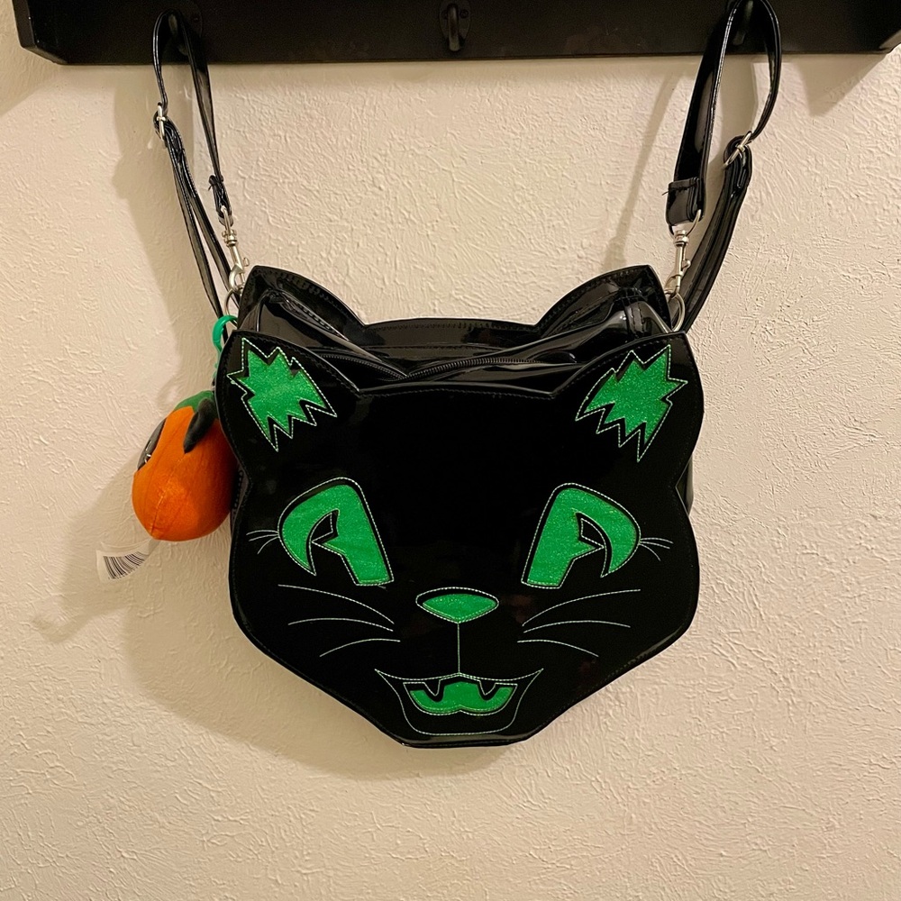 Black and Green Scaredy Cat Bag